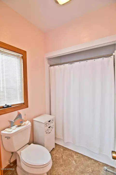 108 Leslie Dr, Hubert, NC 28539 photo 17