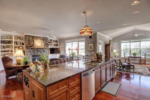 318 Creekview Dr, Hampstead, NC 28443 photo 15