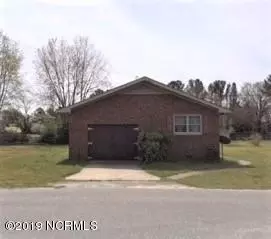 215 Winnifred St, Faison, NC 28341 photo 3