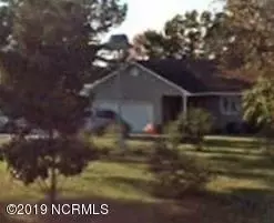 23 Arrowhead Dr, Hubert, NC 28539 photo 1