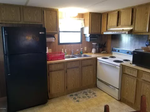 203 Doe Ridge Rd, Hampstead, NC 28443 photo 9