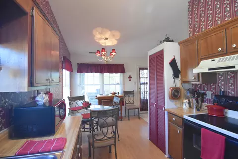 303 Meadowinds Dr, New Bern, NC 28560 photo 9