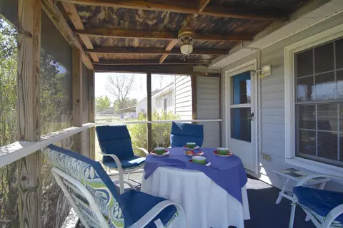 303 Meadowinds Dr, New Bern, NC 28560 photo 5