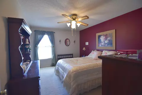 303 Meadowinds Dr, New Bern, NC 28560 photo 12