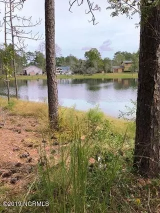2392 E Boiling Spring Rd, Boiling Spring Lakes, NC 28461 photo 3
