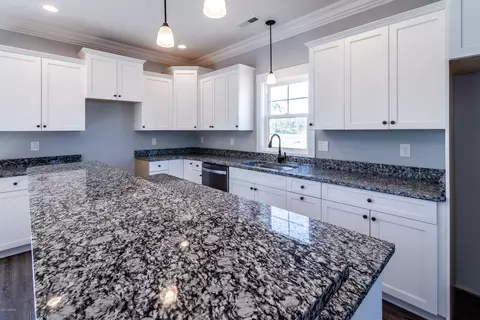 416 Elgin Rd, Hubert, NC 28539 photo 4