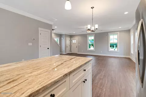 204 Bangor Ct, Hubert, NC 28539 photo 6