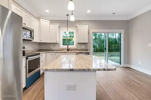 204 Bangor Ct, Hubert, NC 28539 photo 9