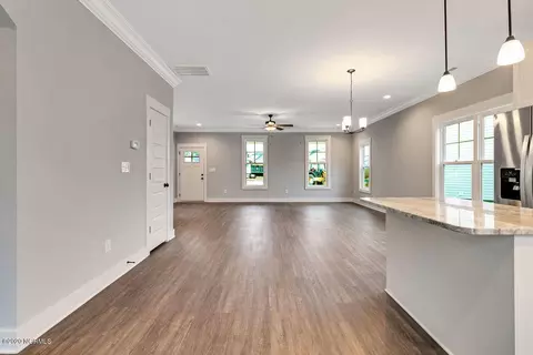 204 Bangor Ct, Hubert, NC 28539 photo 5