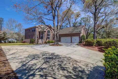 2004 Oyster Catcher Dr, Hampstead, NC 28443 photo 1