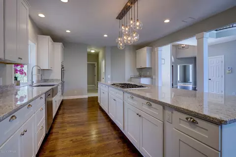 2004 Oyster Catcher Dr, Hampstead, NC 28443 photo 9