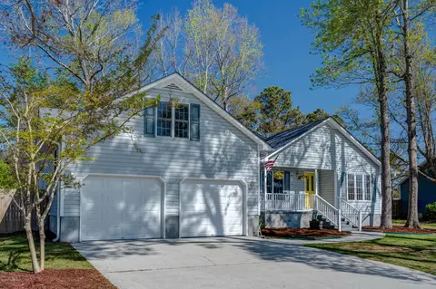 104 Bellowing Doe Rd, Hampstead, NC 28443 photo 1