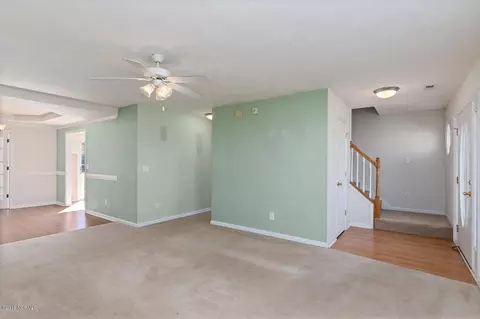 204 Target Ln, Hubert, NC 28539 photo 9