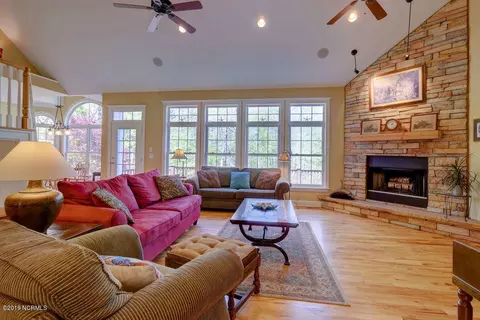741 Royal Tern Dr, Hampstead, NC 28443 photo 7