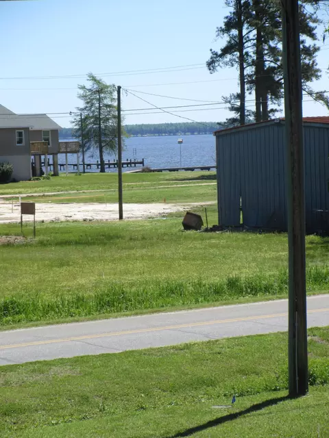 830 Swan Point Rd, Washington, NC 27889 photo 37