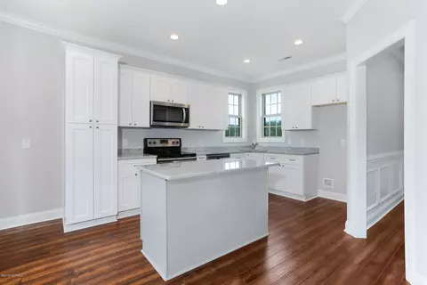 63 Sir Walter Ct, Hampstead, NC 28443 photo 7
