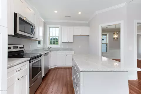 63 Sir Walter Ct, Hampstead, NC 28443 photo 8