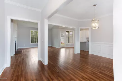 63 Sir Walter Ct, Hampstead, NC 28443 photo 3