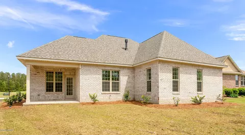 63 Sir Walter Ct, Hampstead, NC 28443 photo 2