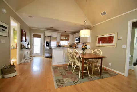422 3rd St, Sunset Beach, NC 28468 photo 3