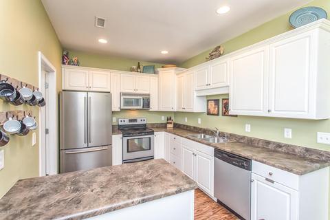 89 Edward Teach Ct, Hampstead, NC 28443 photo 5