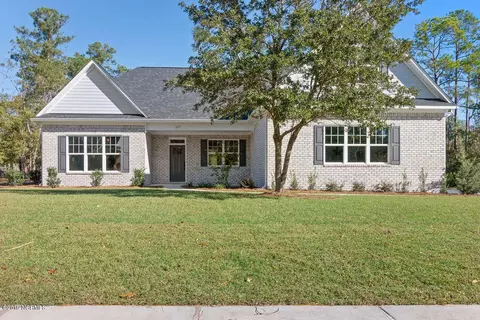 167 Crown Pointe Dr, Hampstead, NC 28443 photo 1