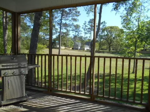 403 Lakeview Dr, Hampstead, NC 28443 photo 16