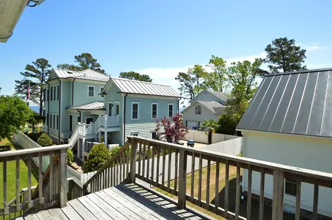 902 First Ave, Oriental, NC 28571 photo 29