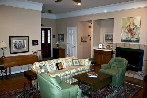906 Cordgrass Rd, Hampstead, NC 28443 photo 4