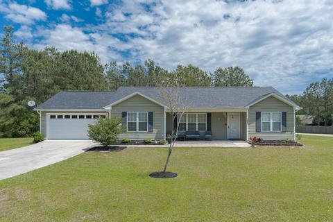 141 Marcil Ln, Hampstead, NC 28443 photo 1
