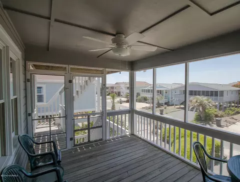 413 35th St, Sunset Beach, NC 28468 photo 3