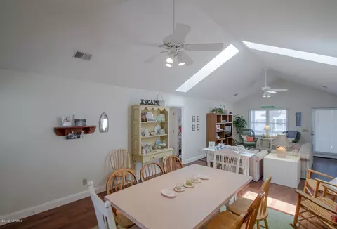 413 35th St, Sunset Beach, NC 28468 photo 13