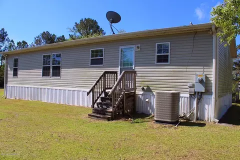 103 Gerainium Rd, Hampstead, NC 28443 photo 6
