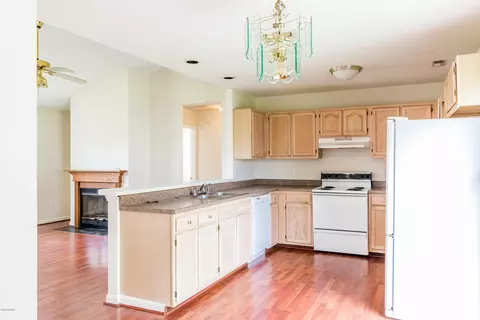 501 Dion Dr, Hubert, NC 28539 photo 8