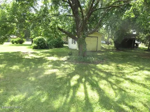 738 Prosperity Dr, Wallace, NC 28466 photo 14