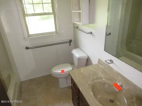 738 Prosperity Dr, Wallace, NC 28466 photo 12