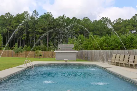 123 Hunt Dr, Hubert, NC 28539 photo 4
