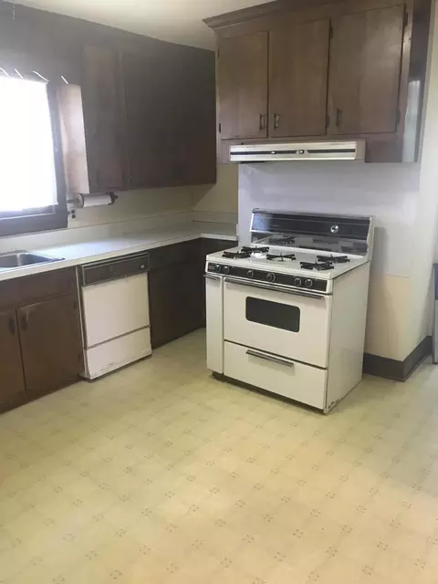 809 Randolph St S, Wilson, NC 27893 photo 11