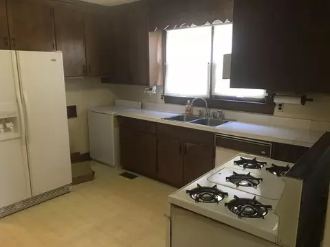 809 Randolph St S, Wilson, NC 27893 photo 12