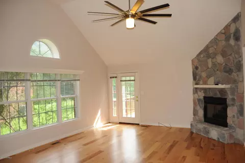121 Boleyn Loop, New Bern, NC 28562 photo 3