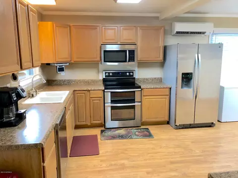 101 E Saddle Ln, Havelock, NC 28532 photo 7