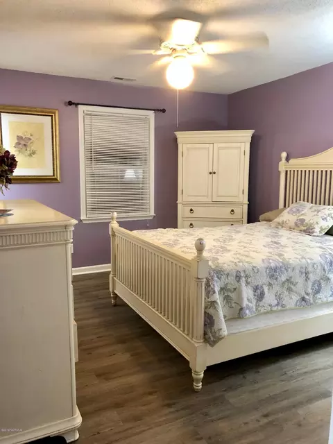 101 E Saddle Ln, Havelock, NC 28532 photo 11
