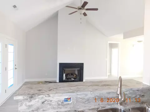 703 Hibiscus Ct, Hubert, NC 28539 photo 7