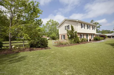 131 Circle Dr, Hampstead, NC 28443 photo 3