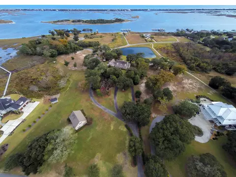 226 Ballast Point Rd, Hampstead, NC 28443 photo 33