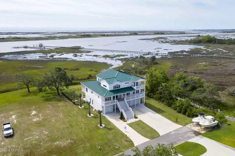 51 Long Point Ln, Hampstead, NC 28443 photo 3