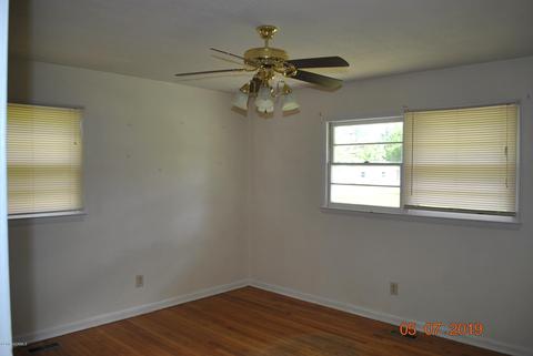 1212 Ormandy Ave, Jacksonville, NC 28546 photo 9