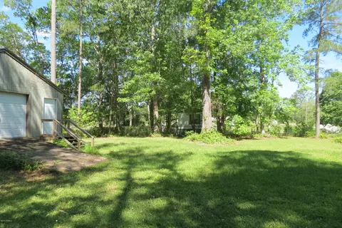 185 Cedar Dr, Oriental, NC 28571 photo 4
