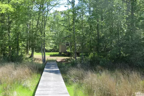 185 Cedar Dr, Oriental, NC 28571 photo 13