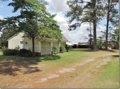 1048 Ada Taylor Rd, Bailey, NC 27807 photo 8